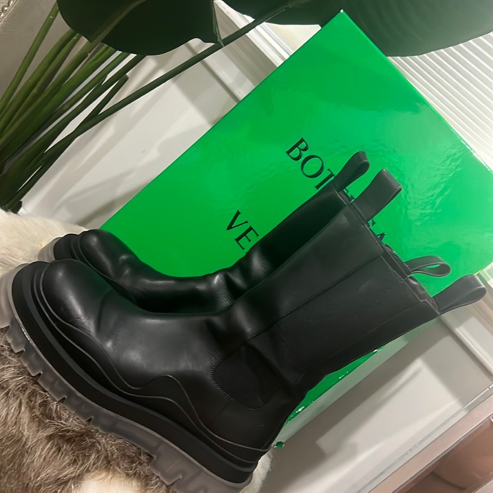 Botega Veneta store Rubber Chelsea Boot 🔥